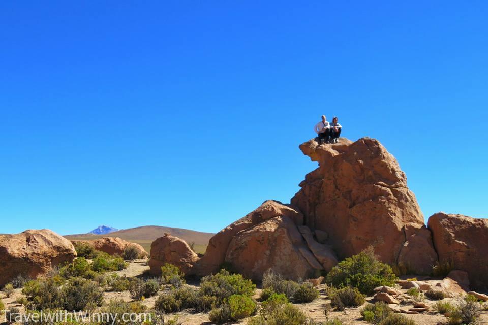 strange rock formation 奇特石頭