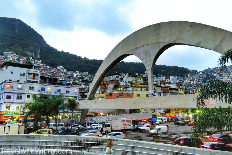 Corruption, Rio de Janeiro, favela