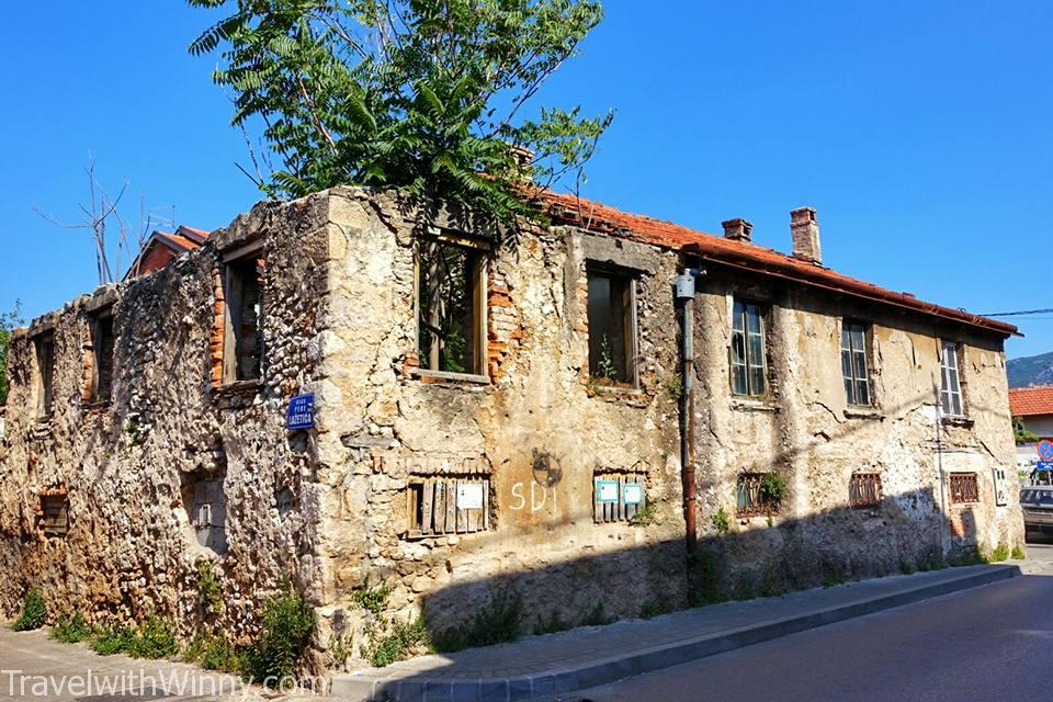 戰亂建築 war damaged building