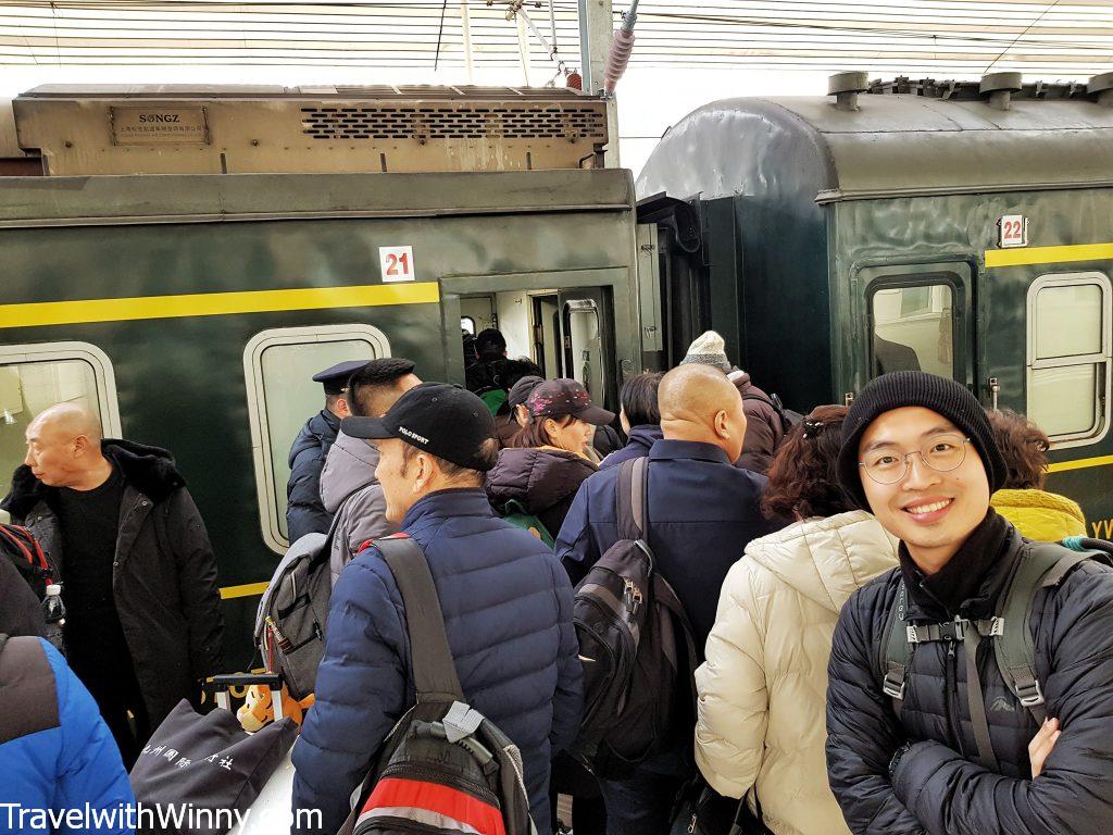 dandong train station 丹東火車站