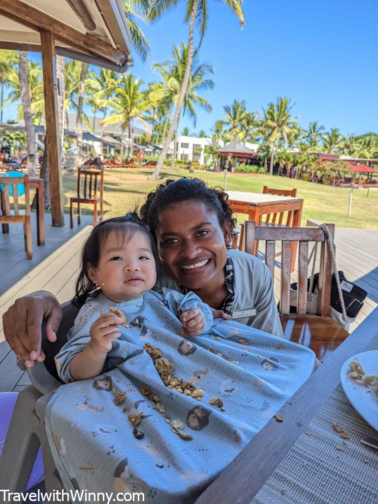 Fijian and baby 斐濟人