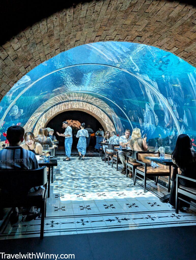 峇裡島阿普爾瓦凱賓斯基飯店Koral Restaurant 海底餐廳bali
