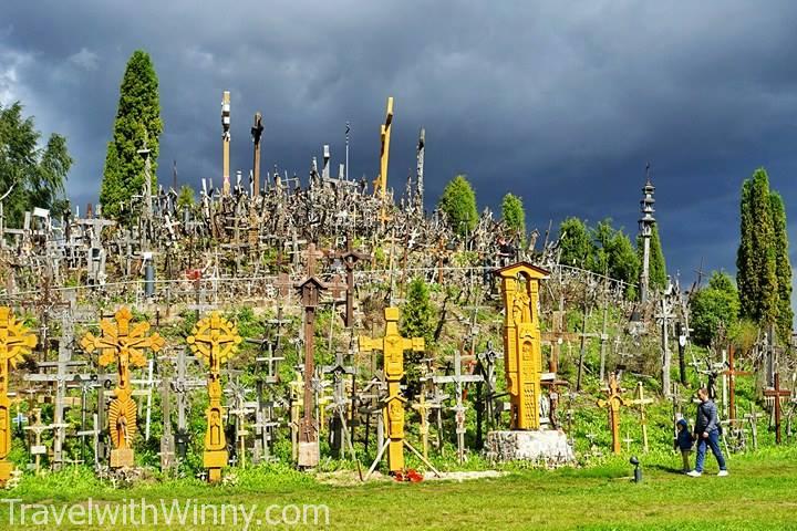 Hill of Crosses 十字架山