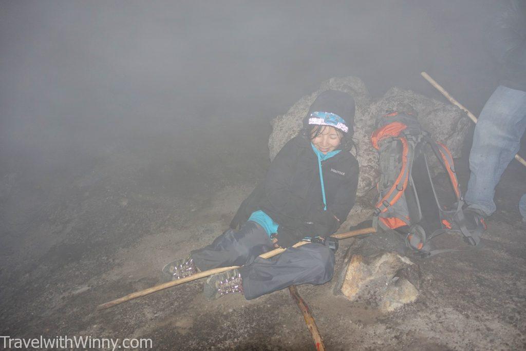 富埃戈火山 fuego guatemala 瓜地馬拉 dense fog 濃霧